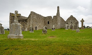 9 Day Irish Legends - Clonmacnoise Monastic Site - Large Coach tours